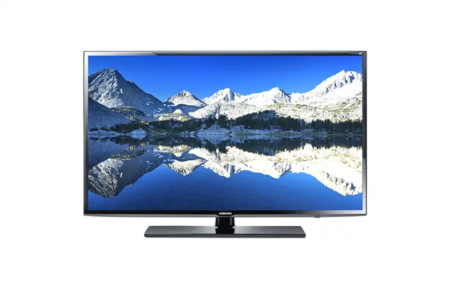32 Inch 4k Touchscreen Rental main