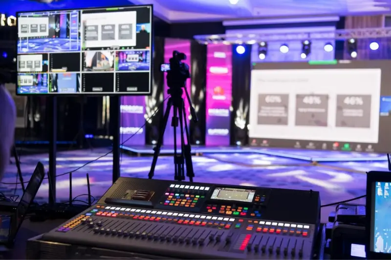 Choosing the right audio-visual equipment for your event